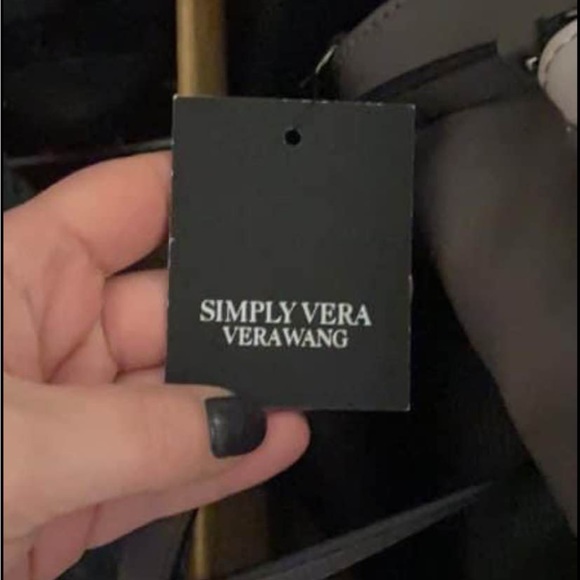 BNWT Simply Vera Vera Wang grey ombré purse - Picture 4 of 5
